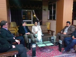 نشست صمیمی دکتر نوروزی رییس فدراسیون پزشکی ورزشی با مدیرکلورزش وجوانان استان