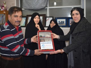 از دریچه دوربین؛ 