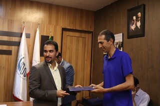 عوامل اجرایی سمینار سالانه پزشکی ورزشی فارس تقدیر شدند