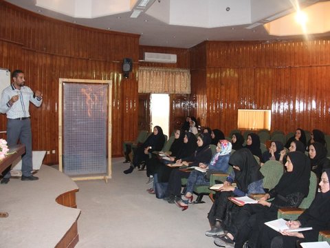 دوره های آموزشی حرکات اصلاحی ویژه مربیان شهرستان ها در یزد برگزار شد. 