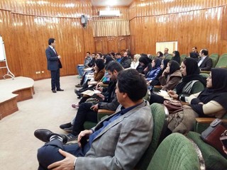 دوره آموزشی تغذیه ورزشی در ورزش استقامتی و قدرتی ویژه مربیان و ورزشکاران، در دوره آموزشی تغذیه ورزشی در ورزش استقامتی و قدرتییزد