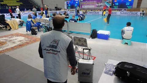 ارایه خدمات پزشکی ورزشی به شرکت کنندگان در مسابقات بین المللی والیبال نشسته 