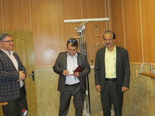 بازدید دکتر ملک محمدی - فیزیوتراپی چهار محال وبختیاری