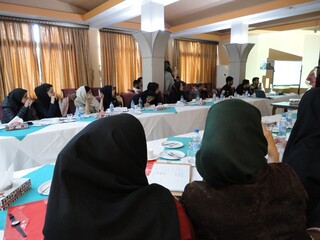 دوره آموزشی آشنایی با ناهنجاری های ستون مهره ها-کرمان