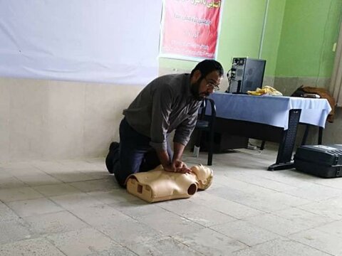 کارگاه آموزشی کمکهای اولیه