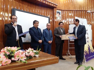 تجلیل از باشگاه های برتر استان یزد