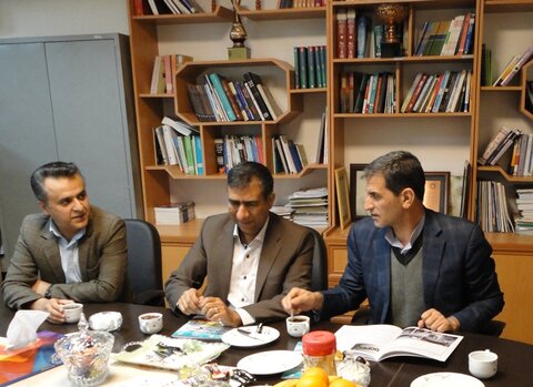 بازدید دکترنوروزی از کلینیک فیزیوتراپی و هیأت پزشکی کرمان