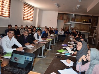 پایان دوره آموزشی ماساژ ورزشی در قم