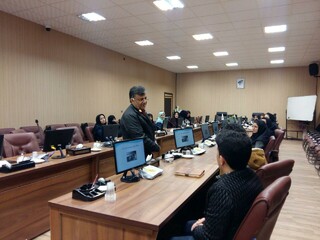 کارگاه  پیشگیری از آسیب های اجتماعی در محیط های ورزشی