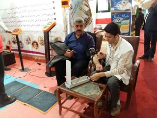 حضور هیات پزشکی ورزشی یزد در نمایشگاه دستاوردهای انقلاب