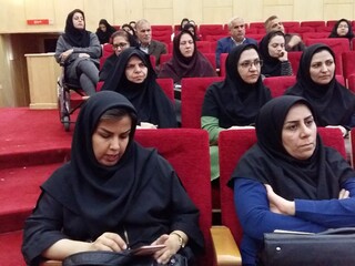 دوره نسخه نویسی ورزشی در بیماری قلب و عروق در یزد برگزار شد.