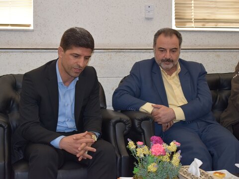 دیدار رئیس هیئت و اعضای هیئت پزشکی ورزشی با مدیرکل ورزش و جوانان استان قم
