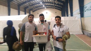 گزارش تصویری ارایه خدمات پزشکی به سیل زدگان استان لرستان