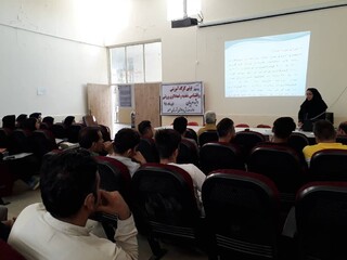 دوره آموزشی روانشناسی،تغذیه و امدادگری ورزشی در شهرستان الشتر به روایت تصویر