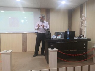 برگزاری دوره امدادگری تیم در استان خوزستان