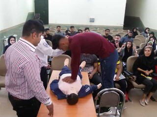 آموزش احیا پایه و کمک های اولیه