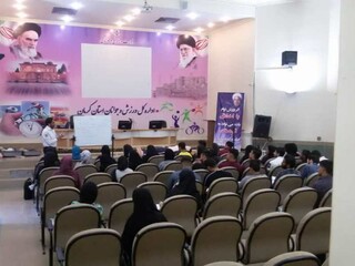 آموزش احیا پایه و کمک های اولیه