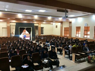 کارگاه حرکات اصلاحی در یزد برگزار شد.