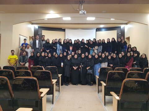 کارگاه حرکات اصلاحی در یزد برگزار شد.