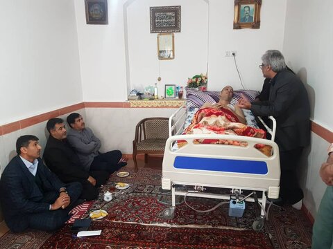 عیادت از ورزشکار قطع نخاعی سردرودی