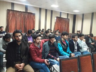 برگزاری دو دوره آموزشی برای کارکنان و دانشجویان دانشگاه فنی حرفه ای