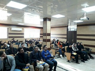 تمرین ورزشی در آب