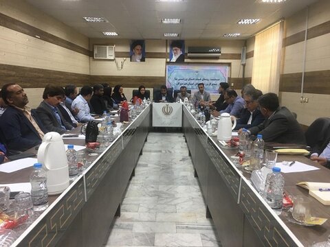 نشست روسای هیات های ورزشی با مدیرکل ورزش و جوانان هرمزگان