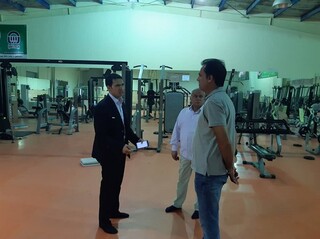 بازدید از اماکن ورزشی شهرستان بندرخمیر