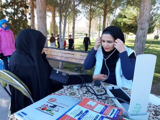 غرفه هیات پزشکی ورزشی یزد درجشنواره بزرگ ورزشی با شعار شادابی و نشاط با ورزش