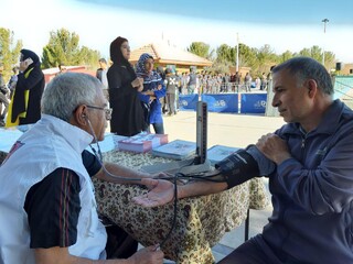 غرفه هیات پزشکی ورزشی یزد درجشنواره بزرگ ورزشی با شعار شادابی و نشاط با ورزش