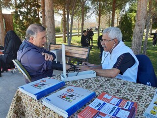 غرفه هیات پزشکی ورزشی یزد درجشنواره بزرگ ورزشی با شعار شادابی و نشاط با ورزش