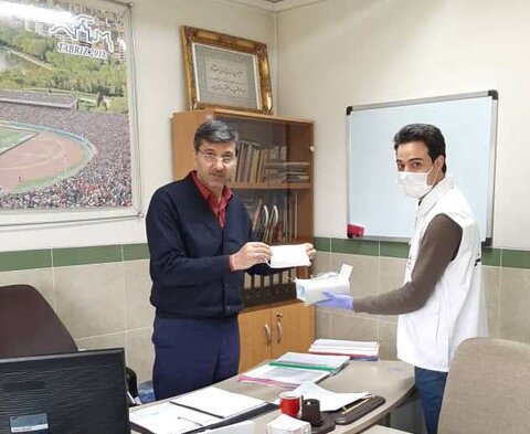 توزیع ماسک ودستکش درتبریز