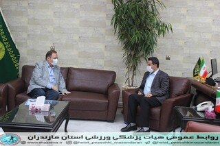 دیدار رئیس هیات پزشکی با مدیر کا اداره ورزش استان جهت بازگشایی اماکن ورزشی پس از مقابله با ویروس کرونا