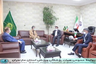 / گزارش تصویری /دیدار رئیس هیات پزشکی ورزشی با مدیر کل اداره ورزش و جوانان استان مازندران