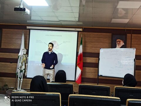 گزارش تصویری/برگزاری کارگاه آموزشی مدرسه کمردرد