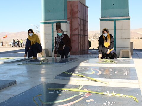 زیارت شهدای گمنام قزوین