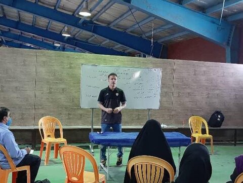 کارگاه آموزشی ماساژ ورزشی