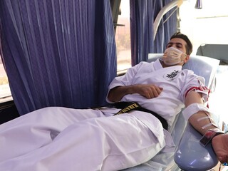 اهدا خون ورزشکاران شیرازی