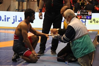 گزارش تصویری : پوشش پزشکی ورزشی مسابقات لیگ برتر کشتی آزاد