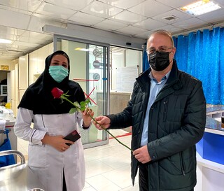 تجلیل از پرستاران نمونه بیمارستان مطهری توسط هیئت پزشکی ورزشی استان آذربایجان غربی