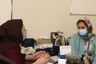 انجام معاینات پزشکی از تیم اعزامی به رقابتهای کاراته دختران کشور توسط هیات پزشکی ورزشی فارس