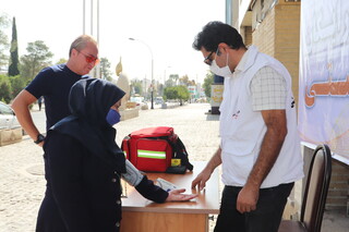 برپایی ایستگاه رایگان تندرستی توسط هیات پزشکی ورزشی فارس