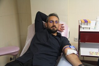 آغاز رسمی سومین پویش اهدای خون جامعه ورزش و جوانان با اهدای خون دکتر نوروزی