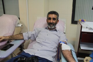 آغاز رسمی سومین پویش اهدای خون جامعه ورزش و جوانان با اهدای خون دکتر نوروزی