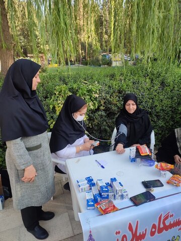 طرح تندرستی در شهرستان ایوان