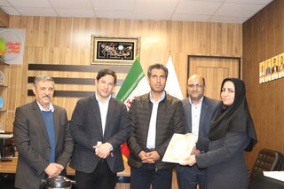 تجلیل از کارکنان هیات پزشکی ورزشی فارس توسط دکتر کاوه باشتی