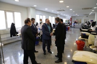 پیگیری پویش اهدای خون با حضور رئیس و دبیر فدراسیون پزشکی ورزشی