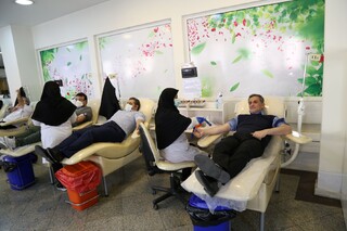 پیگیری پویش اهدای خون با حضور رئیس و دبیر فدراسیون پزشکی ورزشی