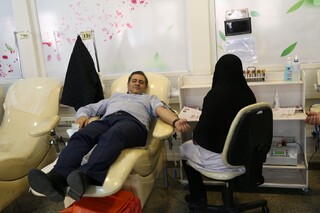 پیگیری پویش اهدای خون با حضور رئیس و دبیر فدراسیون پزشکی ورزشی