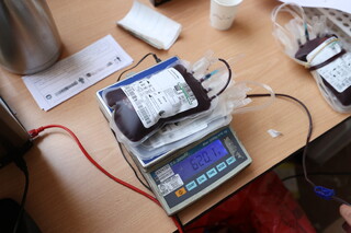 پویش اهدای خون در ستادمرکزی وزارت ورزش و جوانان به مناسبت سالگرد شهادت سردار دل ها